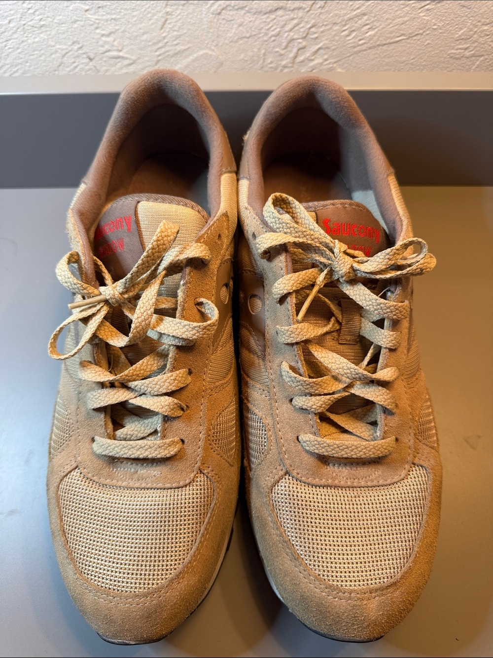 Saucony Men’s Beige/Tan Suede & Mesh Sneakers